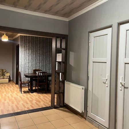 Nano Guest House Тбілісі Екстер'єр фото