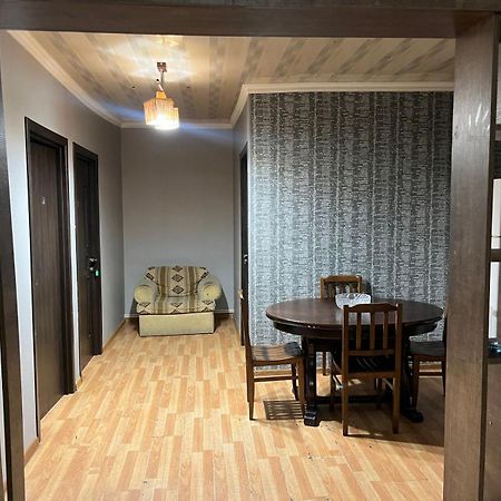 Nano Guest House Тбілісі Екстер'єр фото
